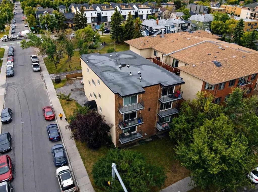 1703 11 Avenue SW #32 — photo 3