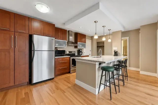 1027 Cameron Avenue SW #408