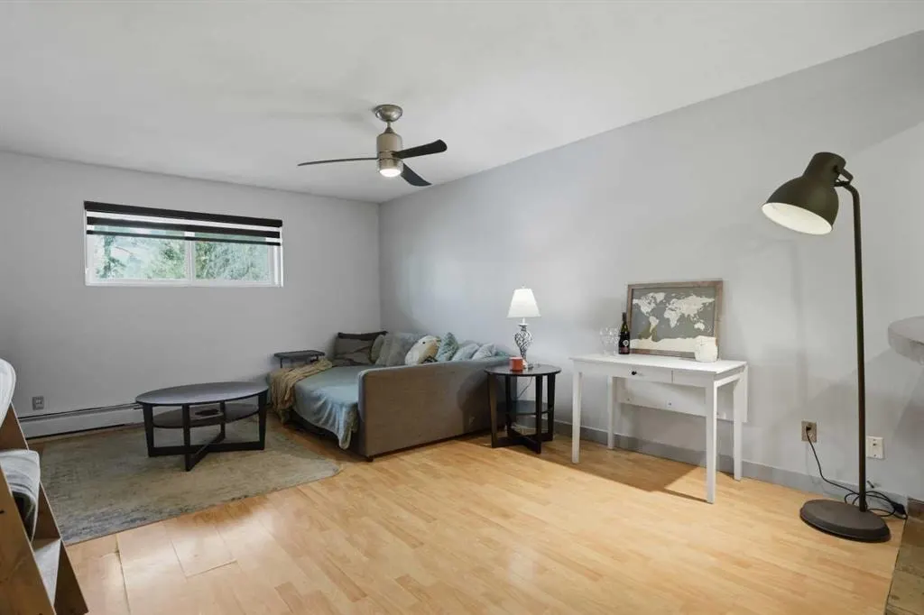1821 17A Street SW #1 — photo 2