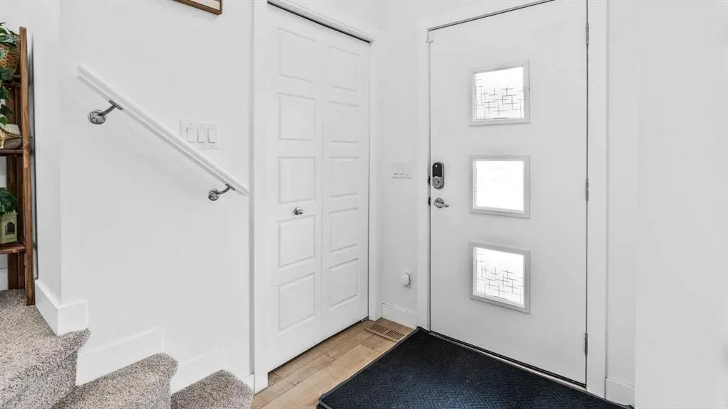 1813 Cornerstone Boulevard NE — photo 3