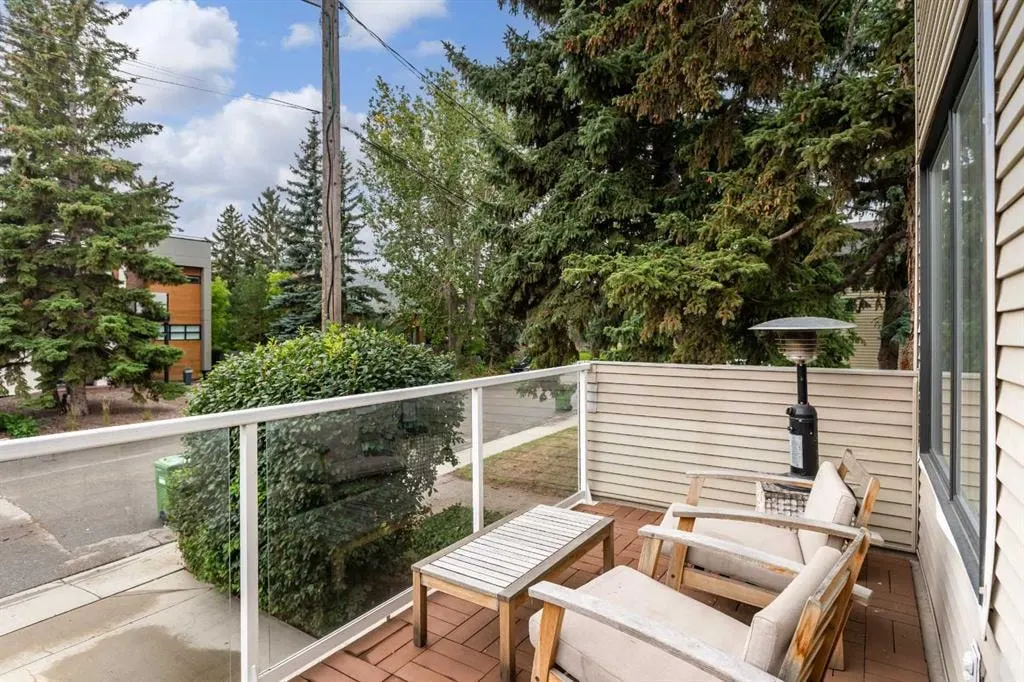 124 38A Avenue SW — photo 2