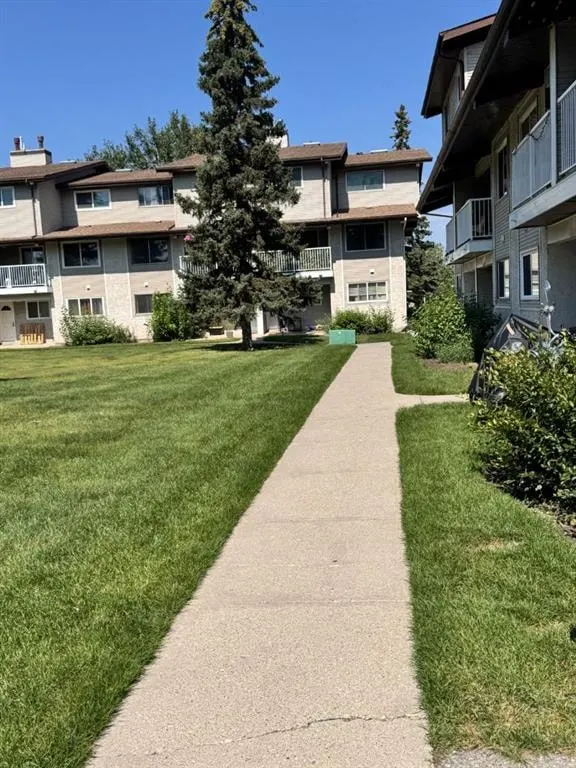 200 BROOKPARK Drive SW #1111 — photo 2