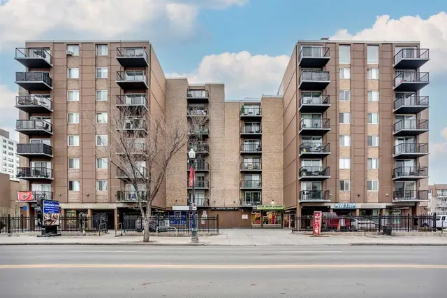 515 17 Avenue SW #2C