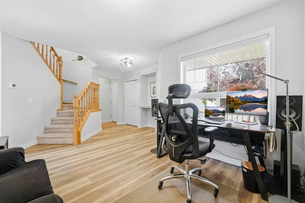 72 Arbour Crest Road NW — photo 3
