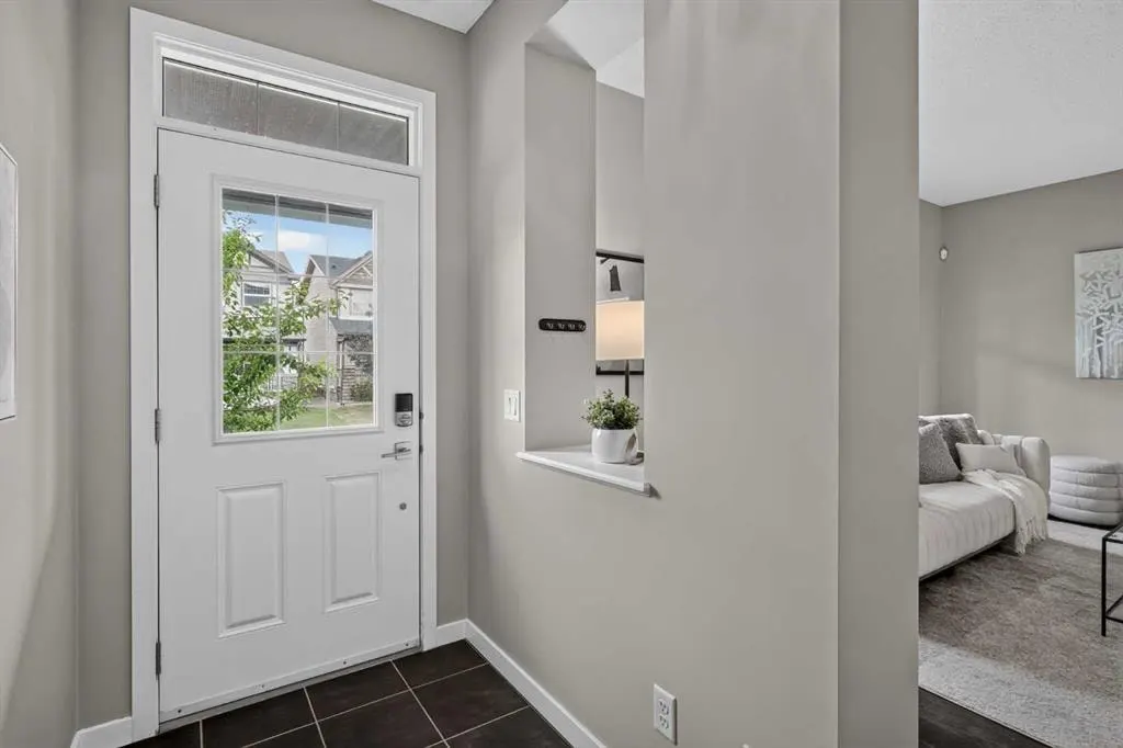 211 Skyview Point Road NE — photo 3