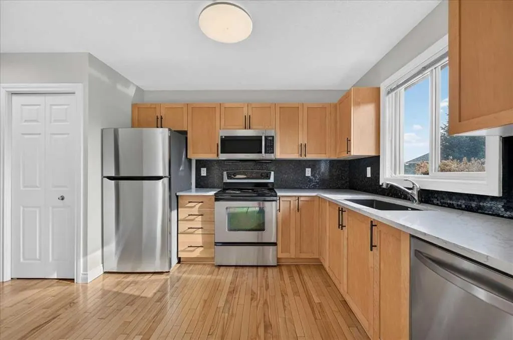 86 Cedarwood Lane SW — photo 3