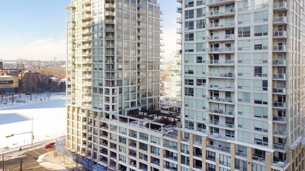 222 Riverfront Avenue SW #521 — photo 2