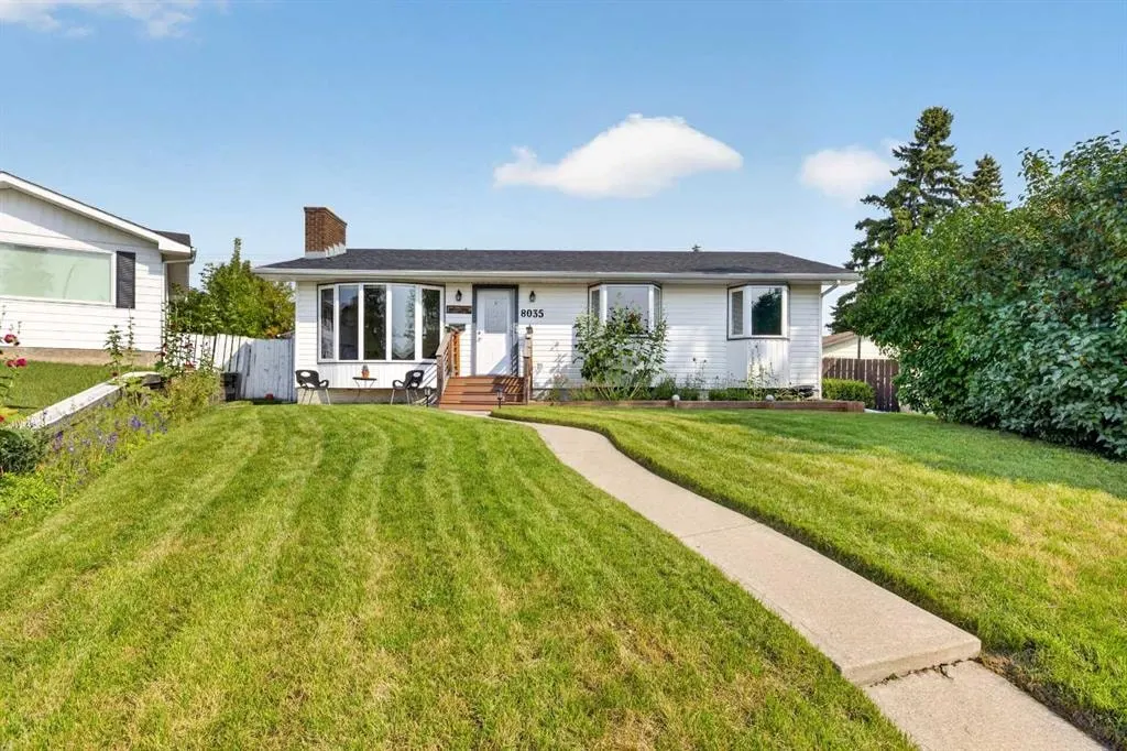 8035 Huntwick Crescent NE — photo 1