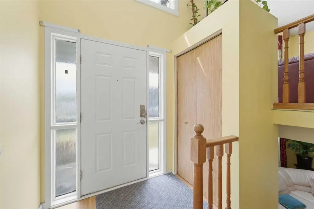 96 Falshire Close NE — photo 3