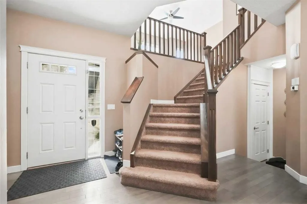509 New Brighton Drive SE — photo 3