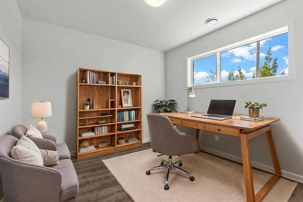 30 Evanscrest Manor NW — photo 3