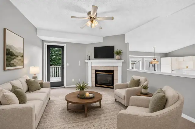 23 Sunlake Gardens SE