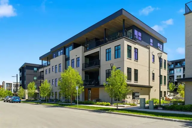 105 Lebel Crescent NW #301