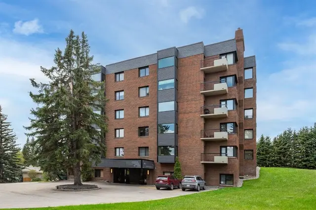 222 Eagle Ridge Drive SW #4N