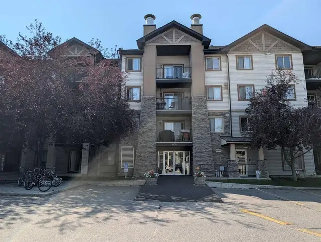 8 Bridlecrest Drive SW #1421