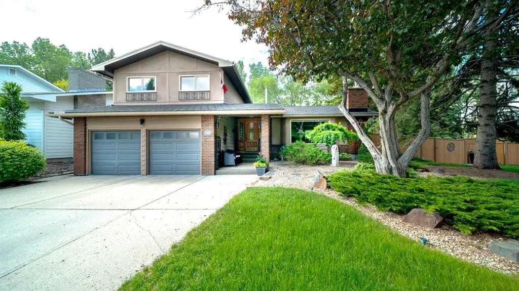 152 Mapleburn Drive SE — photo 2