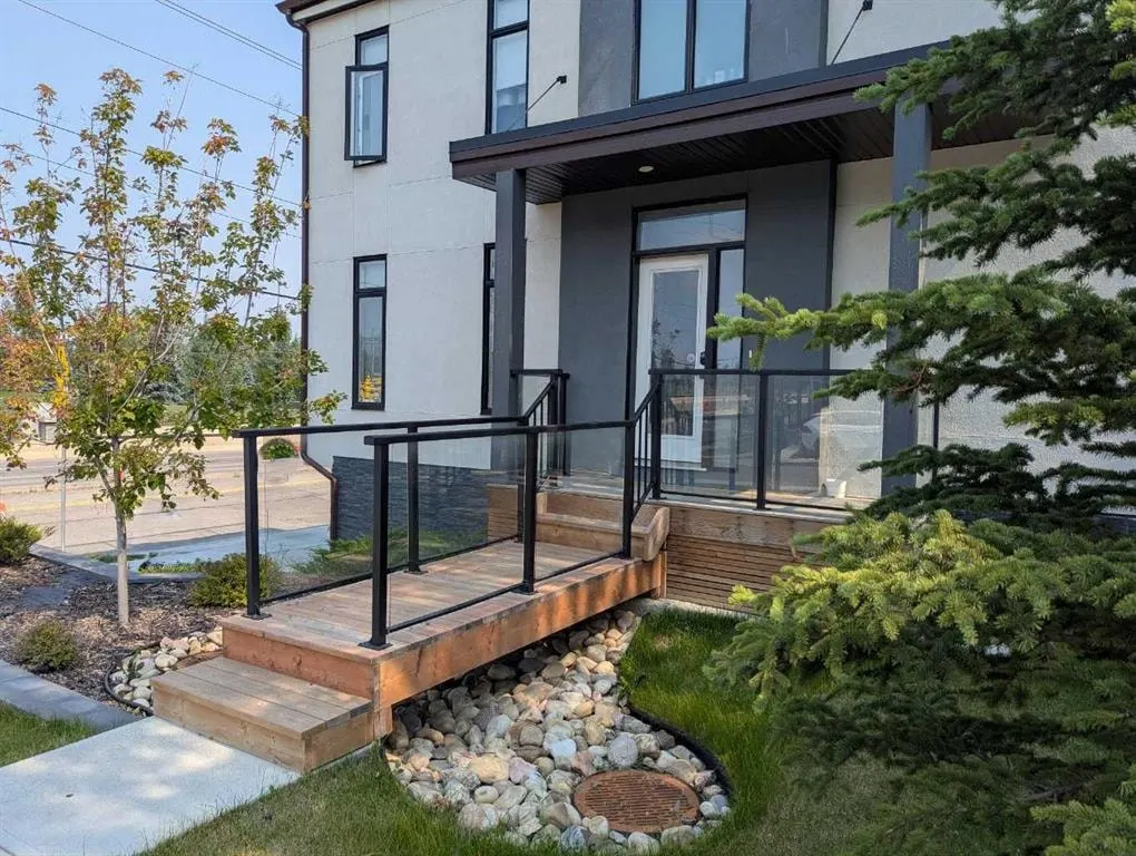 2857 12 Avenue SW — photo 3