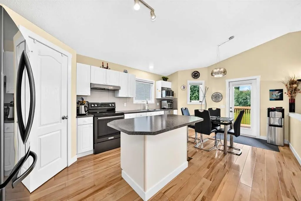 50 Somerside Manor SW — photo 2