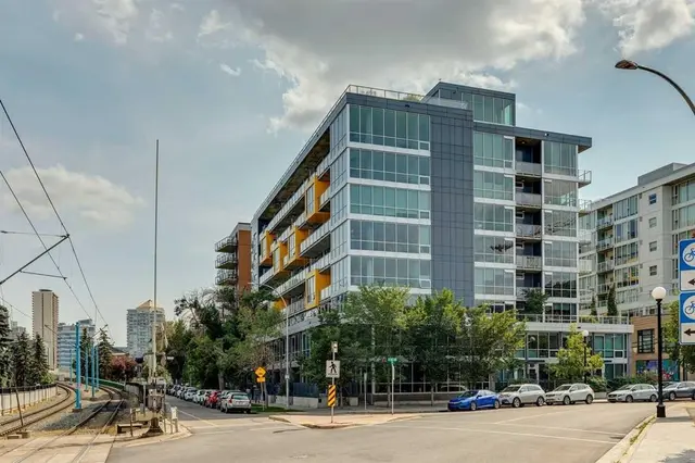 235 9A Street NW #709