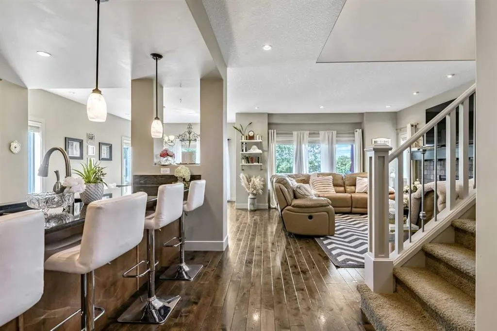 315 Mahogany Court SE — photo 3