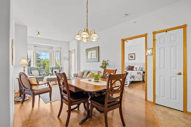 728 Country Hills Road NW #317