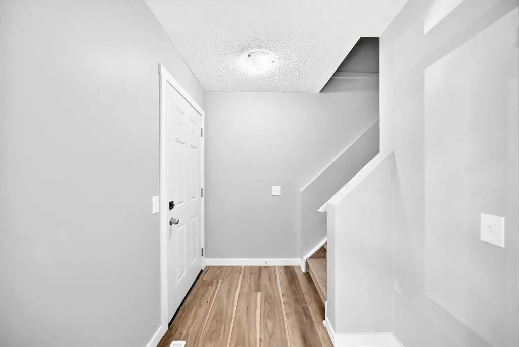 77 Martinbrook Road NE — photo 3