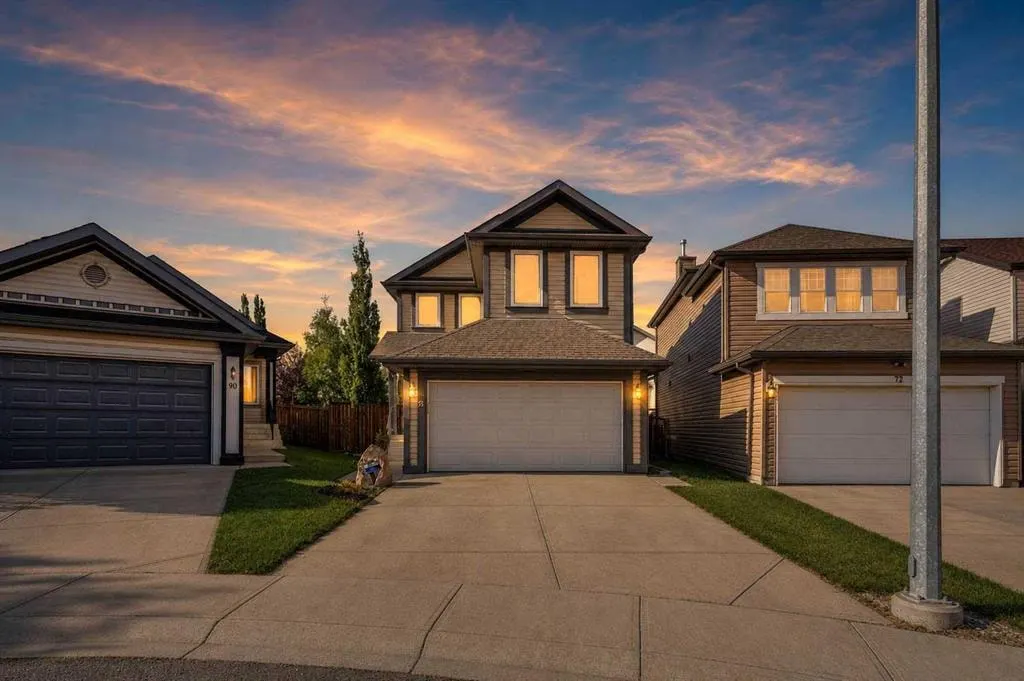 78 Everglen Way SW — photo 2