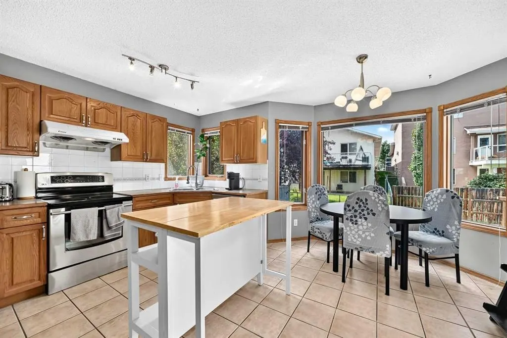 228 Arbour Ridge Way NW — photo 2