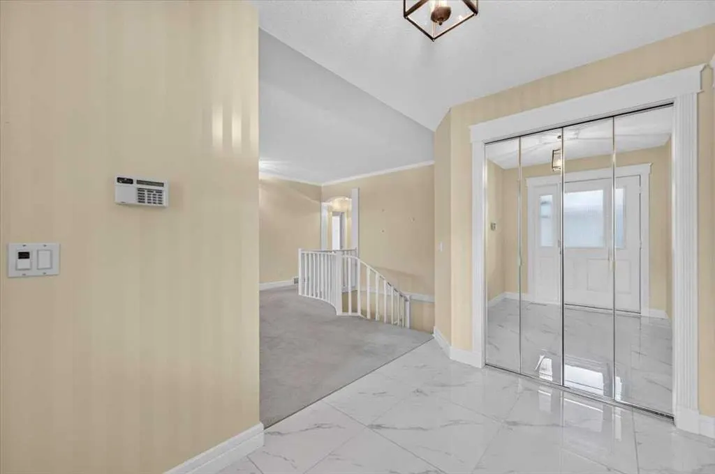 2025 Palermo Way SW — photo 3