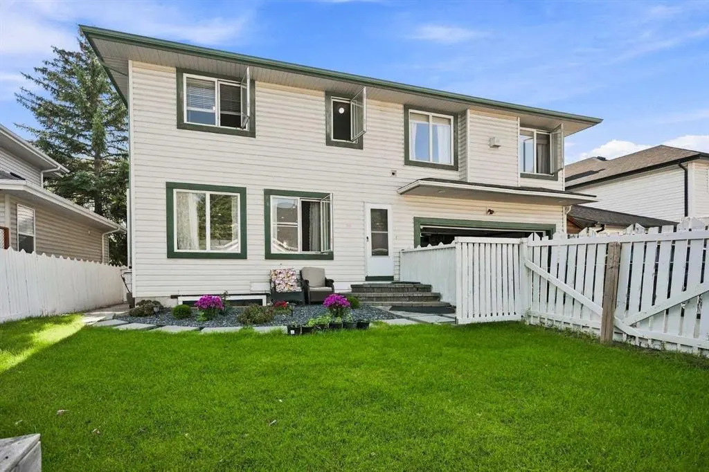 15230 Prestwick Boulevard SE — photo 3