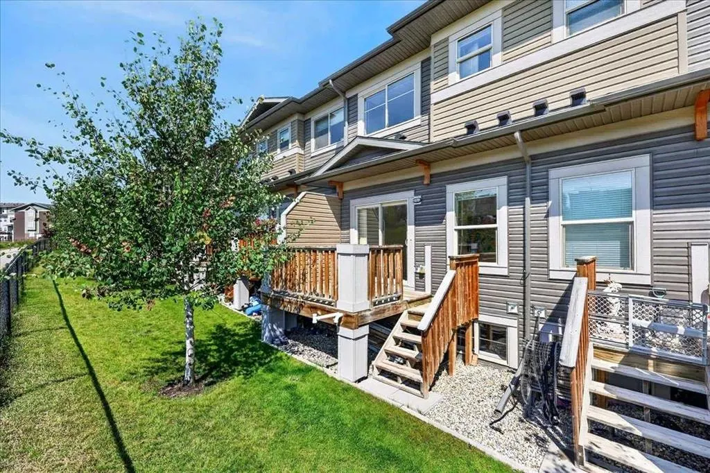 403 Sage Hill Grove NW — photo 3