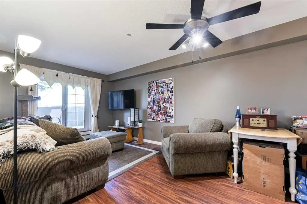 630 8 Avenue SE #104 — photo 3