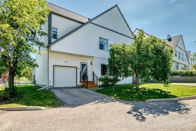 200 Hidden Hills Terrace NW #40