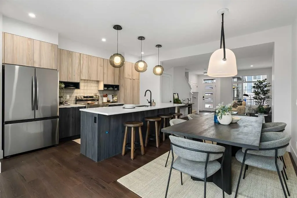 13 Silverton Glen Bay SW — photo 2