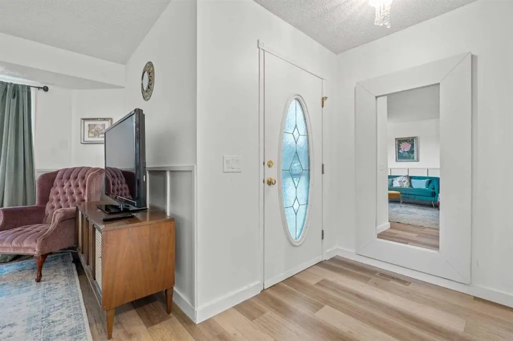 73 Coverton Circle NE — photo 2