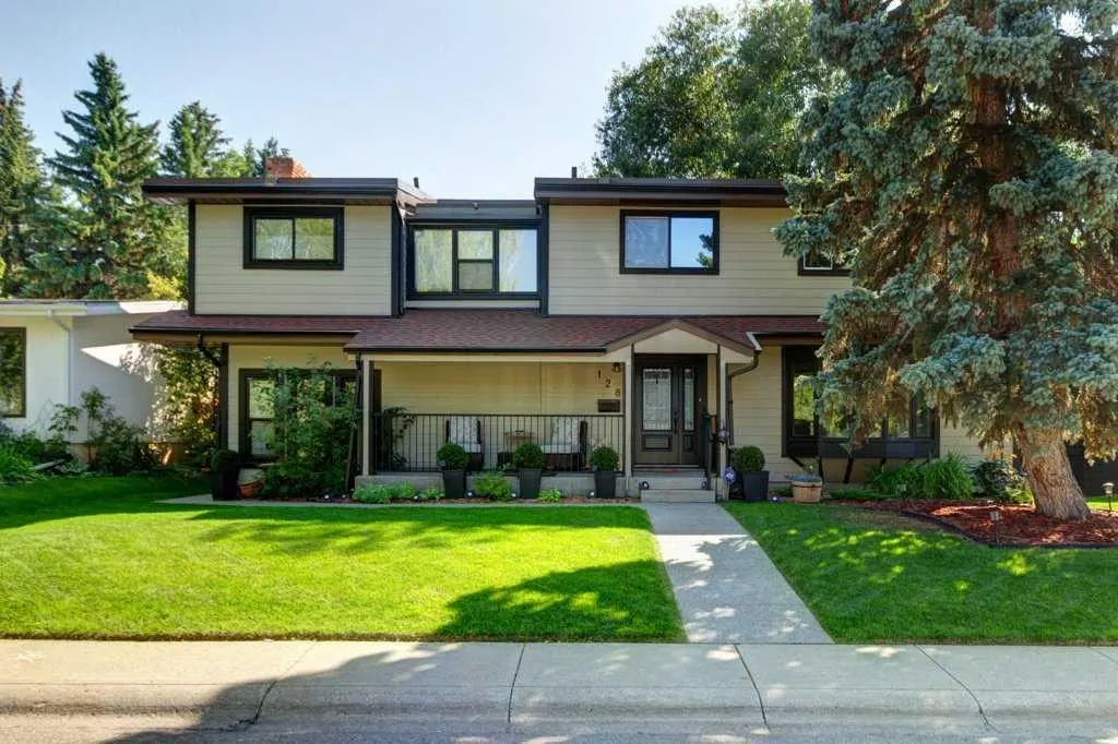 128 Chinook Drive SW — photo 2