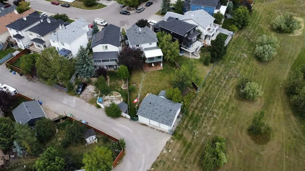 71 Coverton Mews NE — photo 3