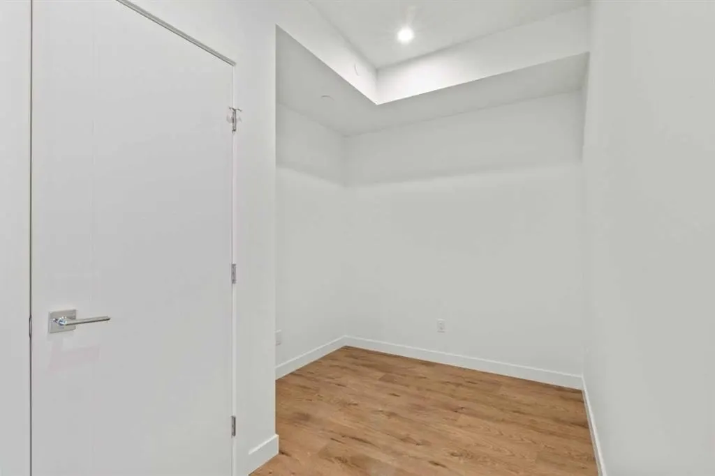 8370 Broadcast Avenue SW #606 — photo 3