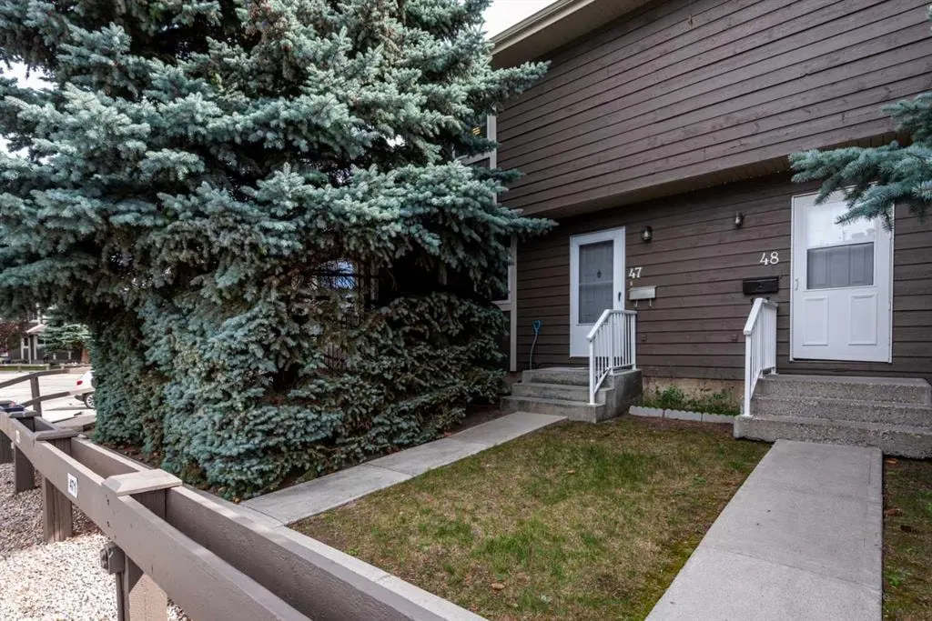 14736 Deerfield Drive SE #47 — photo 2