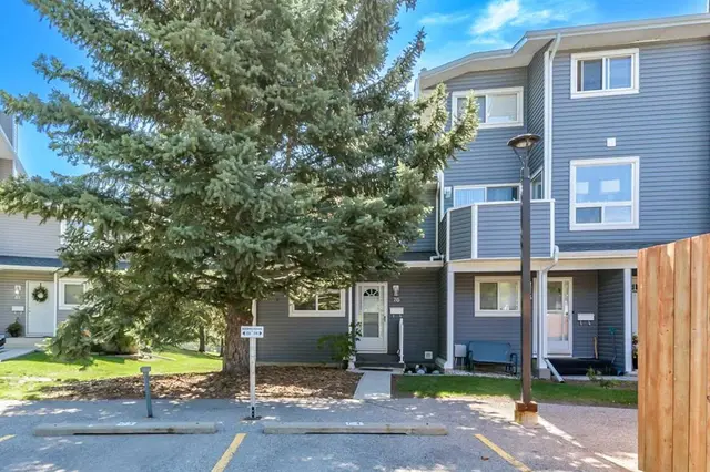 200 Shawnessy Drive SW #76