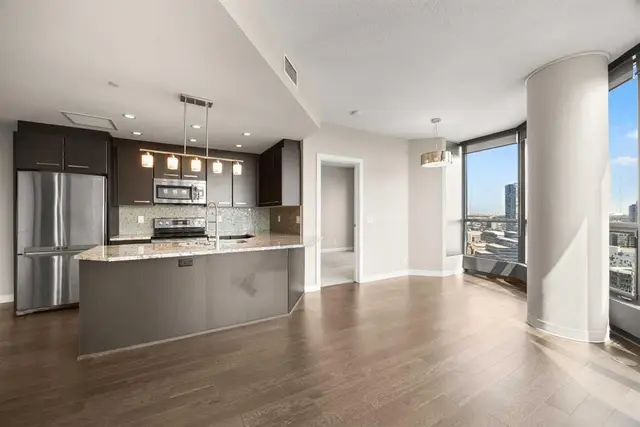 225 11 Avenue SE #2505