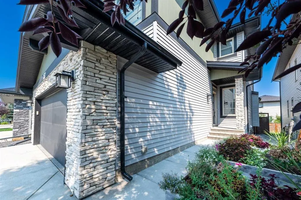 157 Walden Park SE — photo 3