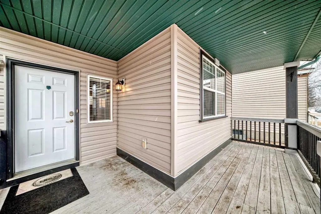 31 Coventry Road NE — photo 2