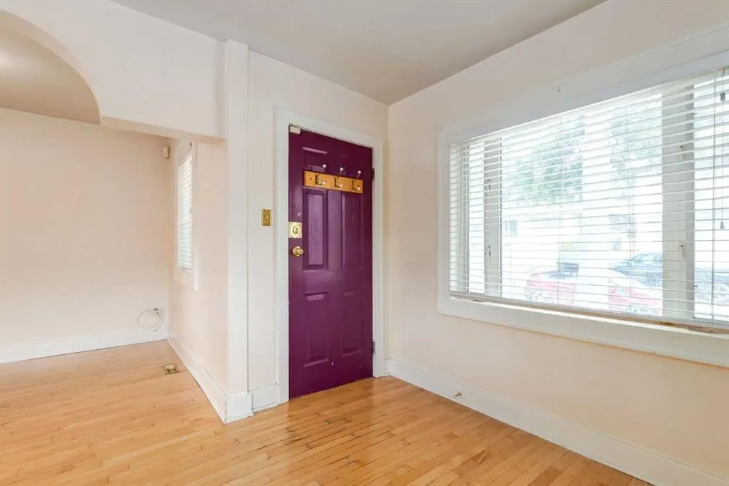 123 30 Avenue NW — photo 3