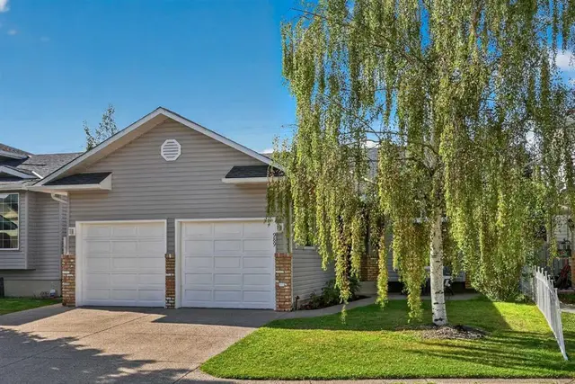 989 Macewan Valley Road NW