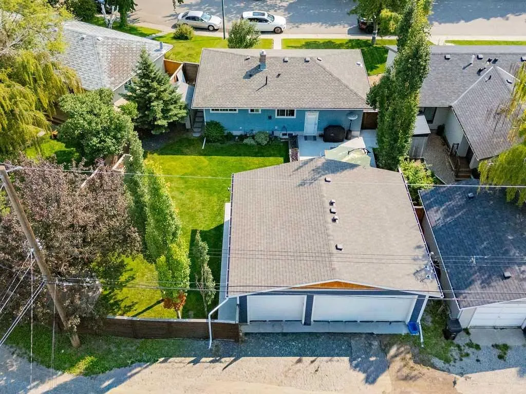 77 Westwood Drive SW — photo 2