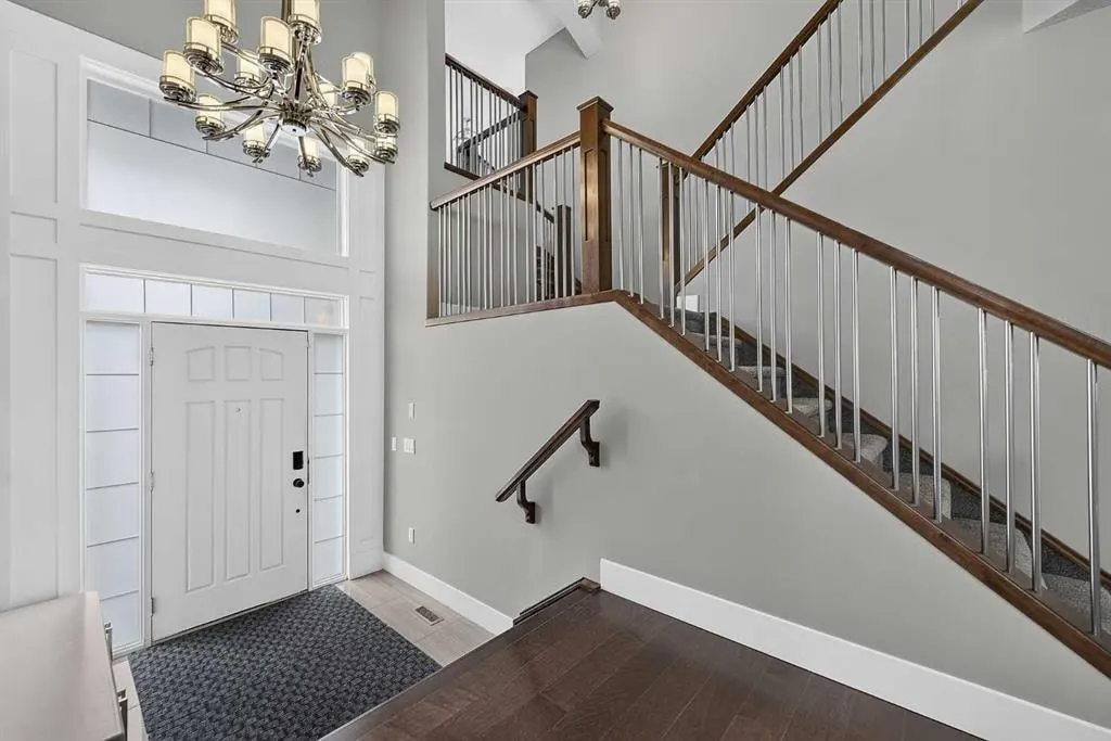 36 Rockyvale Green NW — photo 3