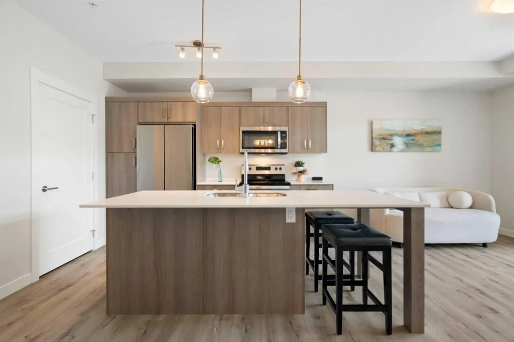 25 Walgrove Walk SE #209 — photo 3
