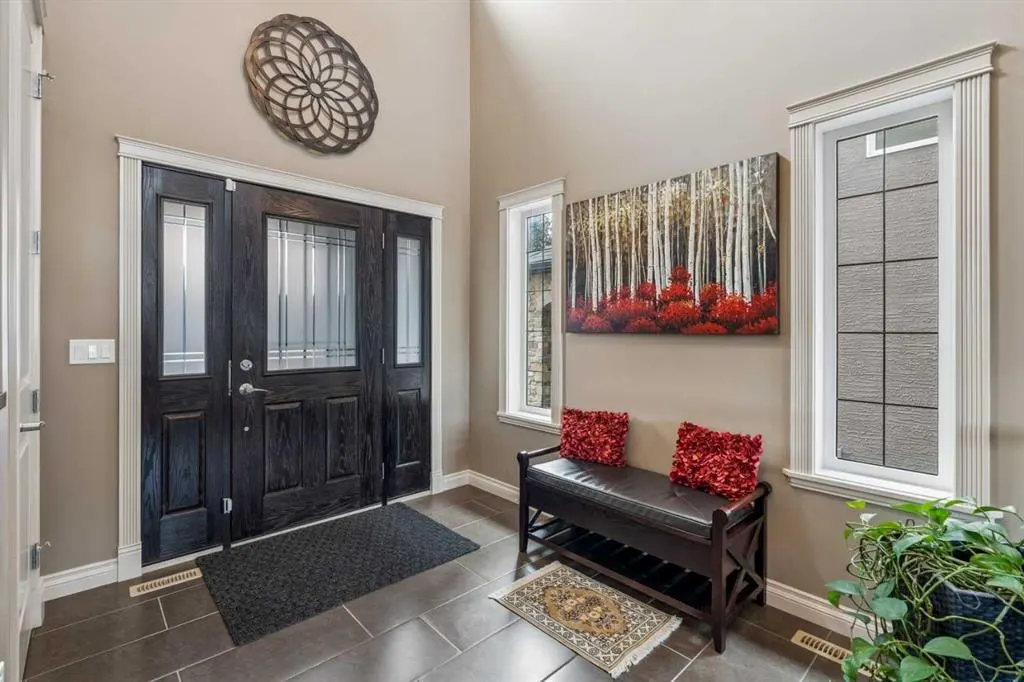 132 Aspenshire Drive SW — photo 3