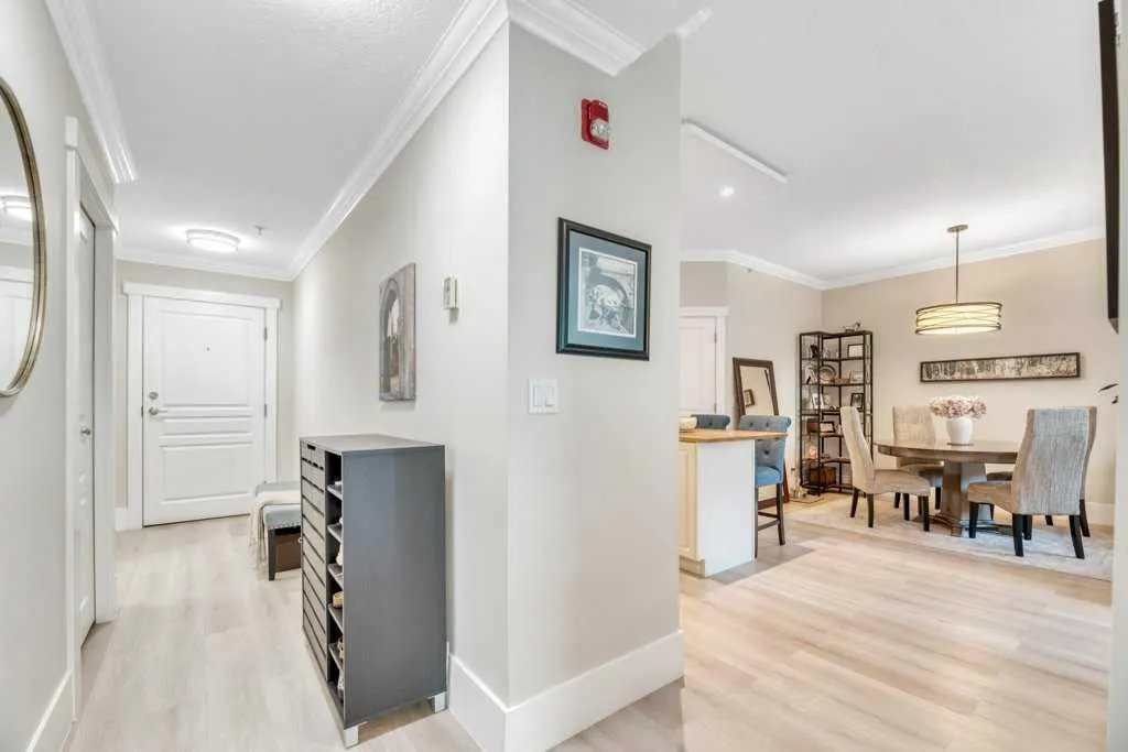 4 14 Street NW #210 — photo 3